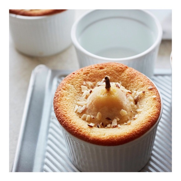 Sur La Table Other - ❤️Sur La Table oven to table stoneware 7 ramekins